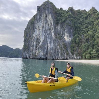 2 days 1 night boat trip to Lan Ha bay and Ha Long Bay.sleep on floating village .