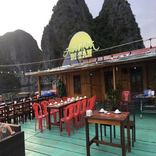 2 days 1 night boat trip to Lan Ha bay and Ha Long Bay.sleep on floating village .